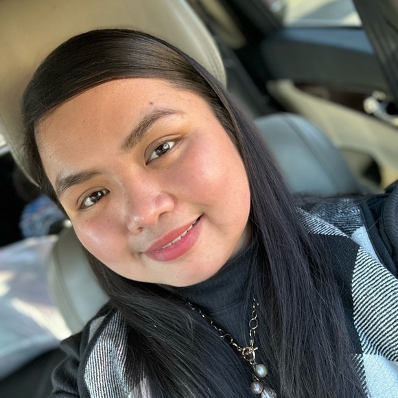 Meet your Posher, Celine trice - Picture 2 of 7